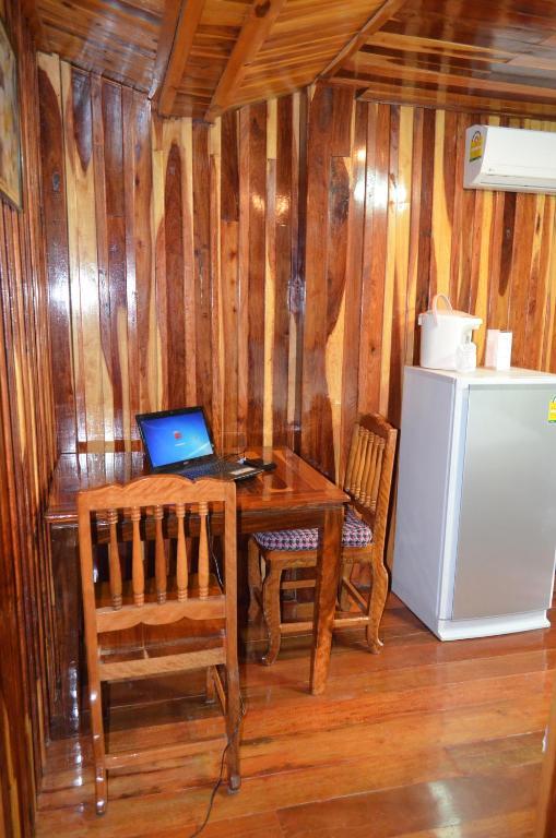 Home Stay Stc Bed And Breakfast Udon Thani Quarto foto